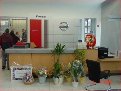 Eröffnung der 4. Filiale des Autocenter Dresden in Kaitz - Albumbild 2 von 14